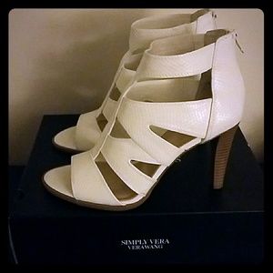 Vera wang white heels